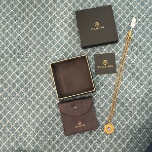 NWT Julie Vos Flower Necklace